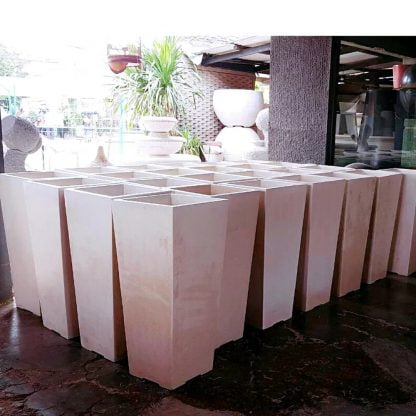 Pot Terrazzo Piramid Finishing Glossy Tinggi 80 - Image 3