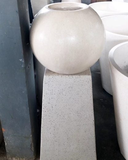 Pot Terrazzo Bola Kaki Piramid